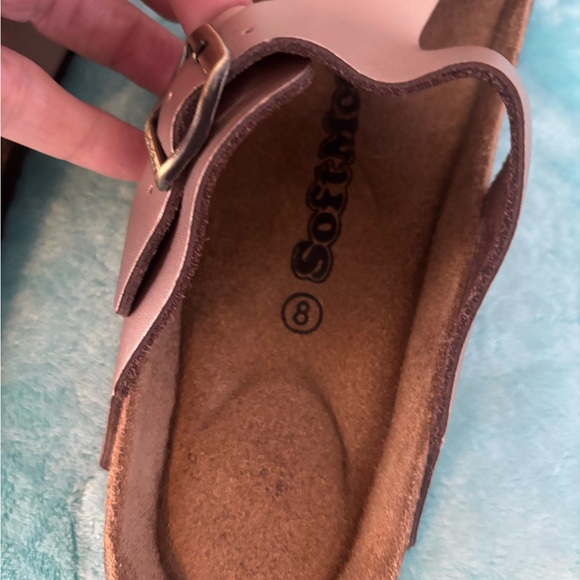 Solemate Women's Pink Sandals - Picture 2 of 3